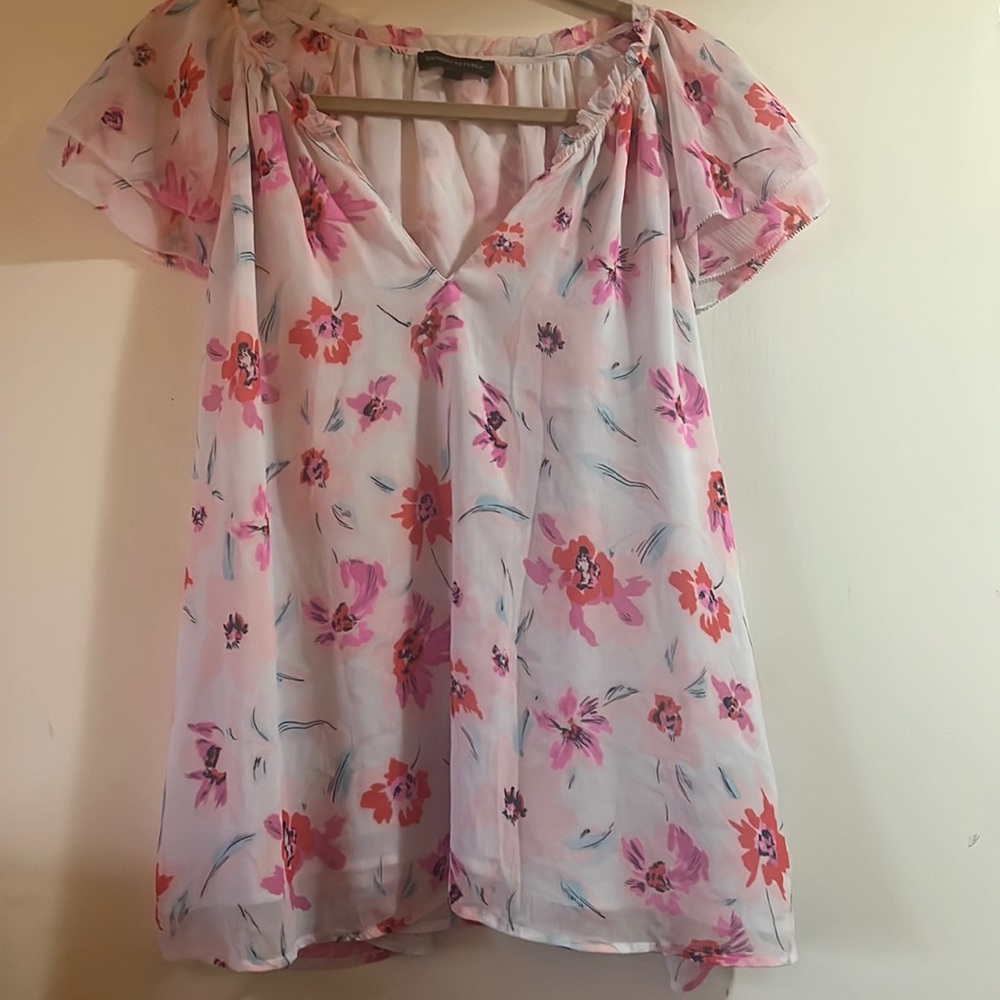 Sheer double lined floral Banana Republic top